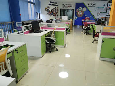 海南優(yōu)眾教育咨詢(xún) 精準(zhǔn)導(dǎo)航，賦能未來(lái)教育之路